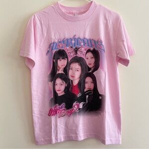 NewJeans Hype Boy Pink Vintage Style T-Shirt, Unisex Size S, Brand New